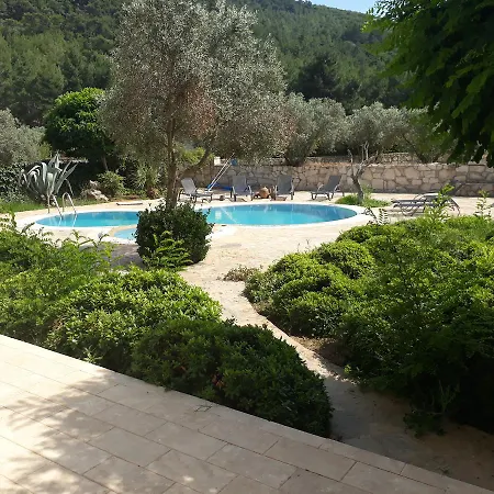 Hidden Valley Vila